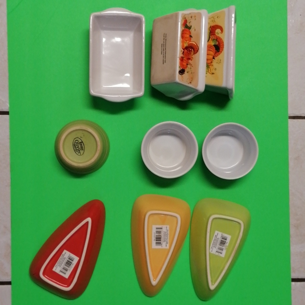 Small ceramic bowl